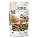 Vorschaubild WILDES LAND Katze 50g Knabberkissen Huhn und Lachs